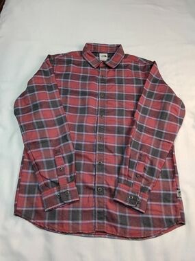 The North Face Men's Red and Gray Plaid Long-Sleeve Button-Down Shirt Sz M.